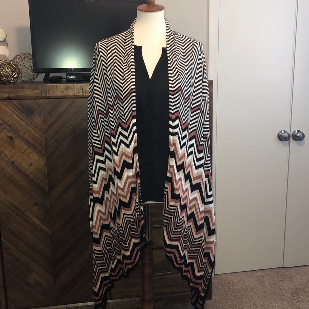 Long Sleeve Black/White/Brown/Tan Cardigan